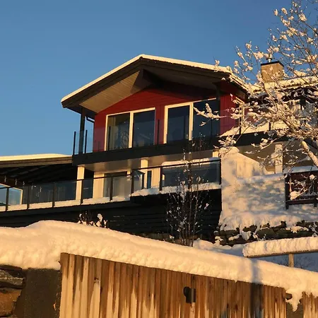 Villa Sea House With Private Dock Near Flesland